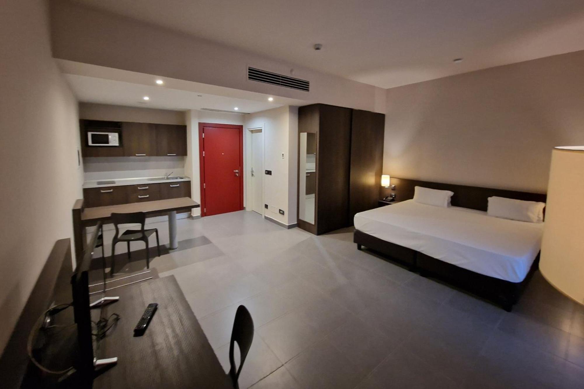 Inn Naples Airport Gricignano dʼAversa Eksteriør billede
