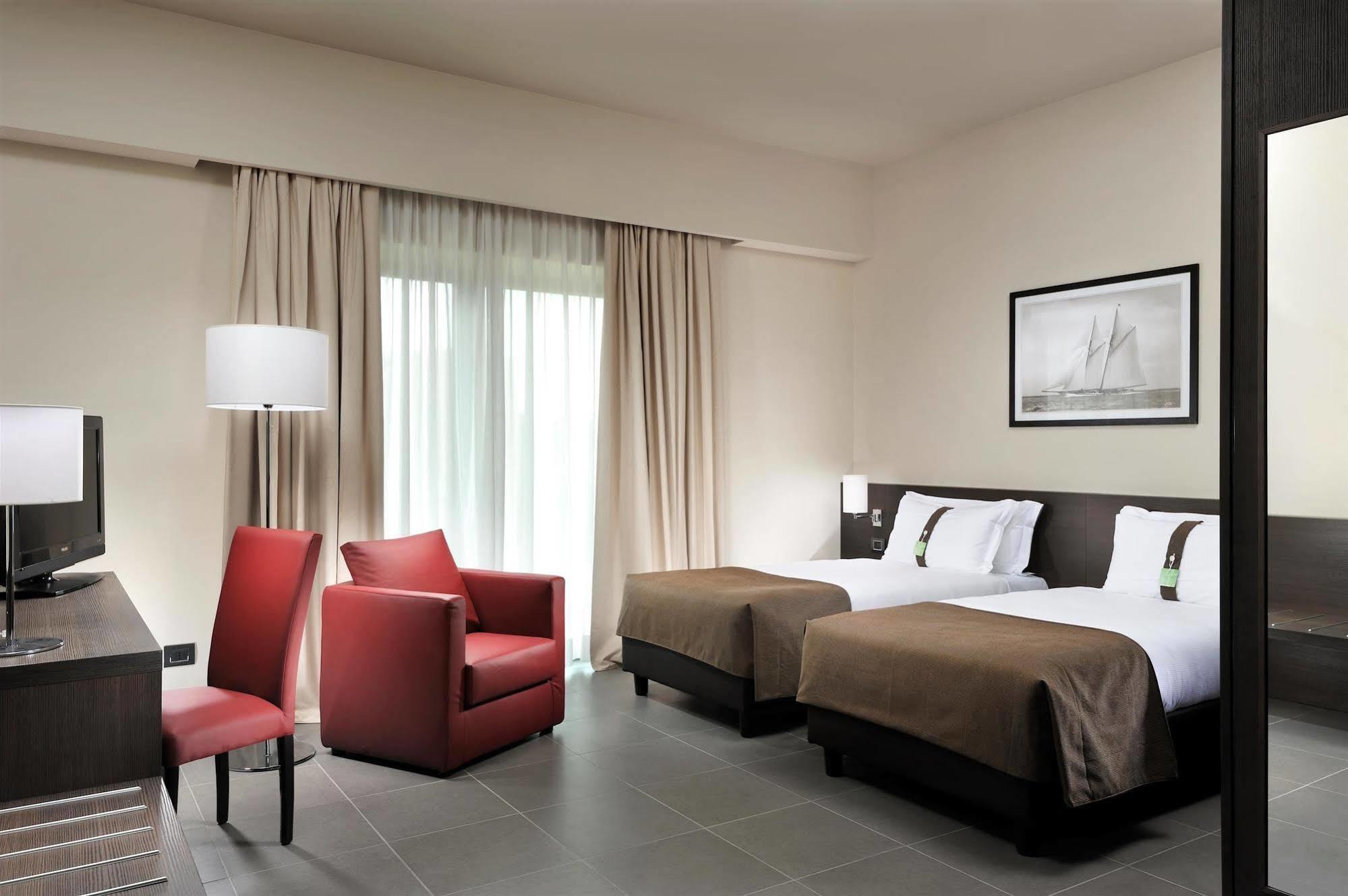 Inn Naples Airport Gricignano dʼAversa Eksteriør billede